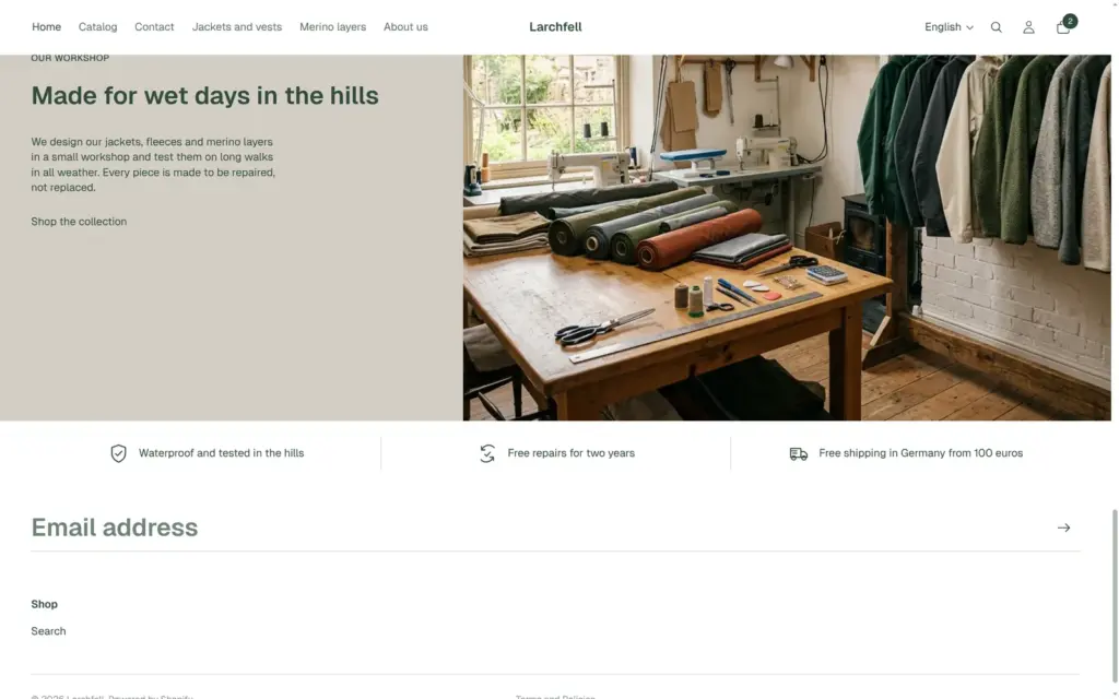 Text section about the Larchfell workshop with a photo and a row of three shop promises with icons